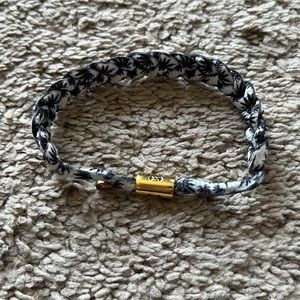 Rastaclat 420 leaf bracelet